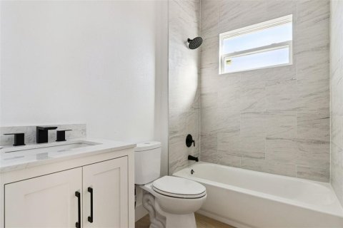 Villa ou maison à vendre à Kissimmee, Floride: 3 chambres, 147.53 m2 № 2232973 - photo 15