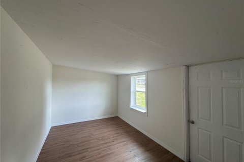 House in Sebring, Florida 2 bedrooms, 76.55 sq.m. № 1916570 - photo 4