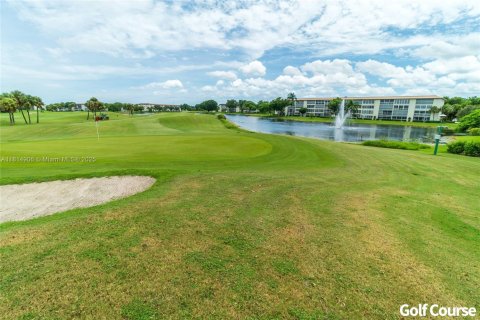 Condo in Coconut Creek, Florida, 1 bedroom  № 1766540 - photo 15