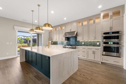 Casa en venta en Orlando, Florida, 4 dormitorios, 435.25 m2 № 1900320 - foto 11