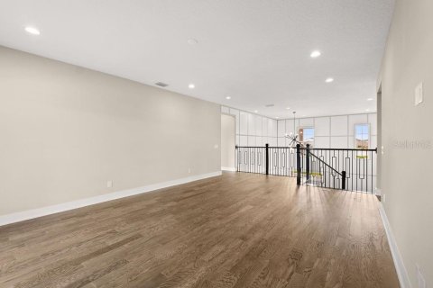 Casa en venta en Orlando, Florida, 4 dormitorios, 435.25 m2 № 1900320 - foto 26