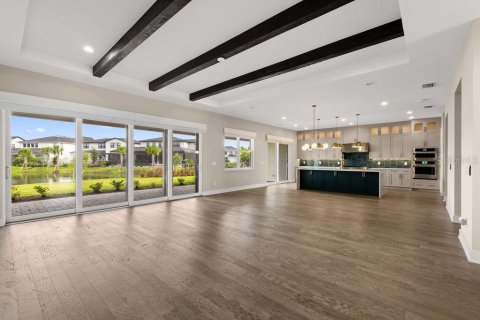 Casa en venta en Orlando, Florida, 4 dormitorios, 435.25 m2 № 1900320 - foto 10
