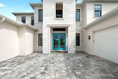 Casa en venta en Orlando, Florida, 4 dormitorios, 435.25 m2 № 1900320 - foto 4