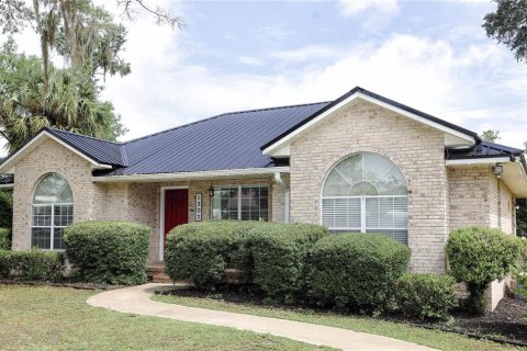 Casa en Live Oak, Florida 3 dormitorios, 121.14 m2 № 2101308