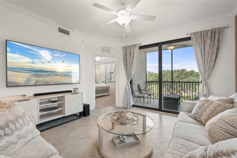 Condo in Bradenton, Florida, 3 bedrooms in LAKEWOOD NATIONAL  № 1754692 - photo 4