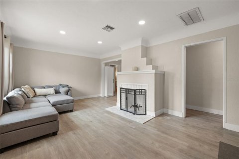 Casa en venta en Saint Petersburg, Florida, 3 dormitorios, 107.77 m2 № 1844617 - foto 4