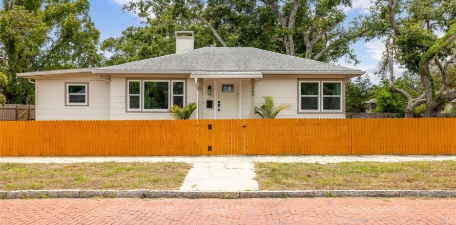 Casa en Saint Petersburg, Florida 3 dormitorios, 107.77 m2 № 1844617