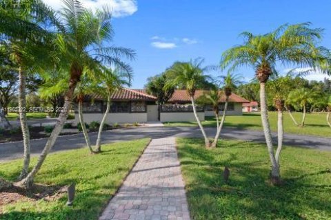 Villa ou maison à vendre à Loxahatchee Groves, Floride: 3 chambres, 235.23 m2 № 2081237 - photo 4