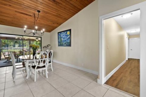 Villa ou maison à vendre à Loxahatchee Groves, Floride: 3 chambres, 235.23 m2 № 2081237 - photo 20
