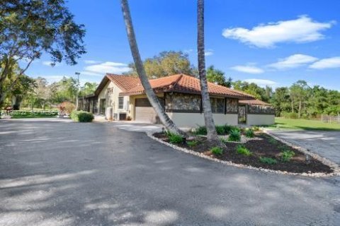 Villa ou maison à vendre à Loxahatchee Groves, Floride: 3 chambres, 235.23 m2 № 2081237 - photo 5