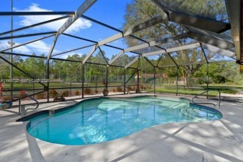 Villa ou maison à vendre à Loxahatchee Groves, Floride: 3 chambres, 235.23 m2 № 2081237 - photo 28