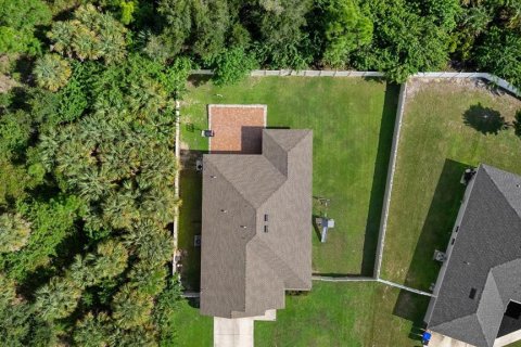 House in North Port, Florida 3 bedrooms, 156.91 sq.m. № 2394292 - photo 8