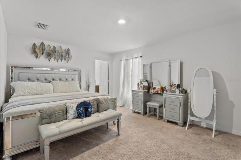 House in North Port, Florida 3 bedrooms, 156.91 sq.m. № 2394292 - photo 24