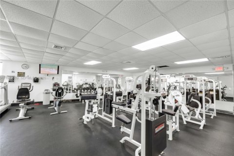 Condominio en venta en Hollywood, Florida, 1 dormitorio, 83.24 m2 № 2033327 - foto 29