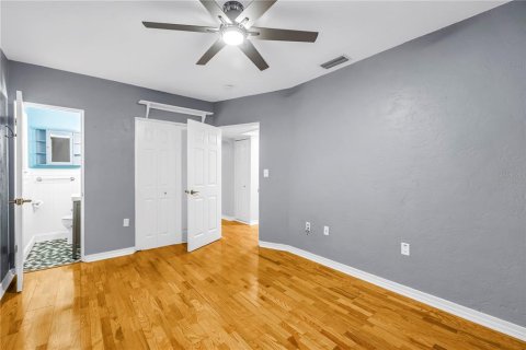 Villa ou maison à vendre à Saint Petersburg, Floride: 4 chambres, 284.28 m2 № 2416501 - photo 30