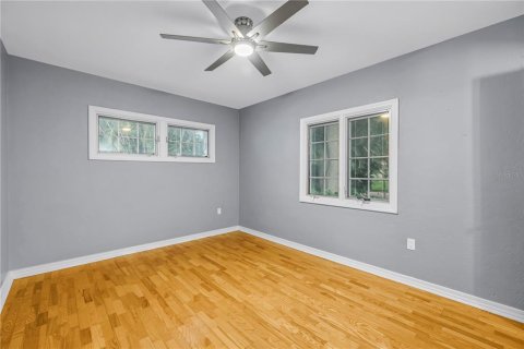 Villa ou maison à vendre à Saint Petersburg, Floride: 4 chambres, 284.28 m2 № 2416501 - photo 28