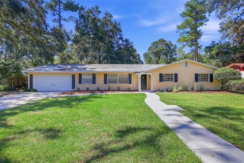 Villa ou maison à vendre à Gainesville, Floride: 3 chambres, 183.11 m2 № 2425639 - photo 2