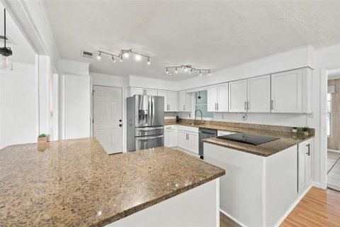 Villa ou maison à vendre à Gainesville, Floride: 3 chambres, 183.11 m2 № 2425639 - photo 5