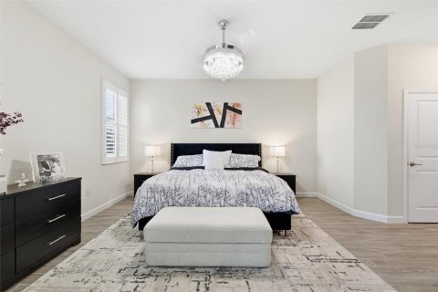 Casa en venta en Davenport, Florida, 4 dormitorios, 210.8 m2 № 2203245 - foto 13