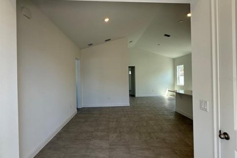 Casa en venta en DeLand, Florida, 3 dormitorios, 135.82 m2 № 1743042 - foto 3