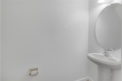 Touwnhouse à vendre à Orlando, Floride: 3 chambres, 136.75 m2 № 2259099 - photo 14