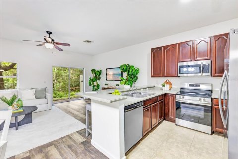 Touwnhouse à vendre à Orlando, Floride: 3 chambres, 136.75 m2 № 2259099 - photo 5