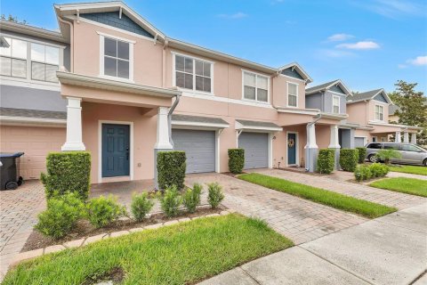 Touwnhouse à vendre à Orlando, Floride: 3 chambres, 136.75 m2 № 2259099 - photo 2