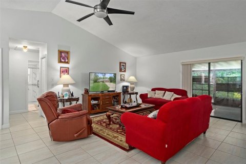 Villa ou maison à vendre à Homosassa, Floride: 3 chambres, 147.34 m2 № 1844795 - photo 5