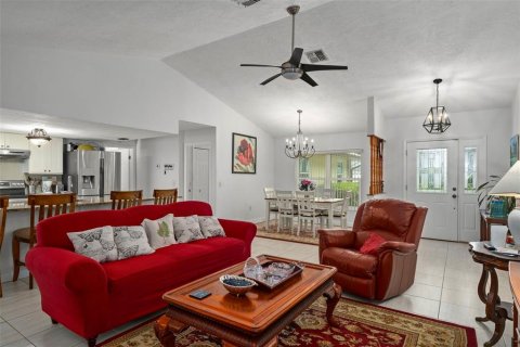 Villa ou maison à vendre à Homosassa, Floride: 3 chambres, 147.34 m2 № 1844795 - photo 7