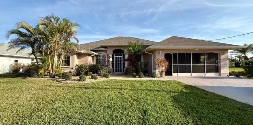 Villa ou maison à Rotonda, Floride 4 chambres, 213.68 m2 № 1733068