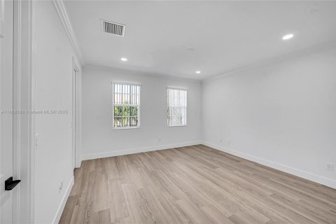 Townhouse in Boca Raton, Florida 3 bedrooms, 201.04 sq.m. № 1889632 - photo 19