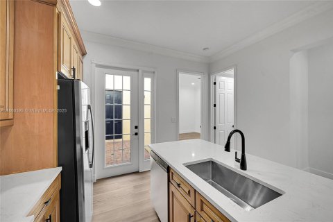 Townhouse in Boca Raton, Florida 3 bedrooms, 201.04 sq.m. № 1889632 - photo 10