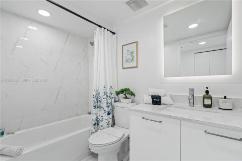 Купить кондоминиум в Холливуд, Флорида 2 спальни, № 2052485 - фото 10