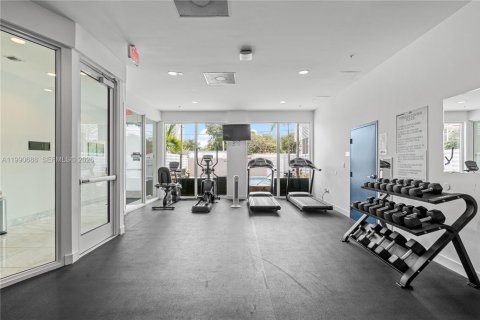 Купить кондоминиум в Холливуд, Флорида 2 спальни, № 2052485 - фото 13