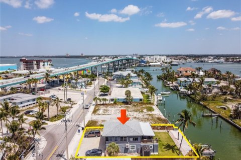 Propiedad comercial en venta en Fort Myers Beach, Florida, 190.26 m2 № 1838813 - foto 8