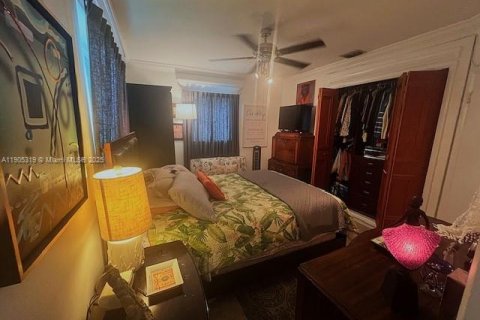 Villa ou maison à vendre à Hialeah, Floride: 3 chambres, 142.98 m2 № 1966508 - photo 16