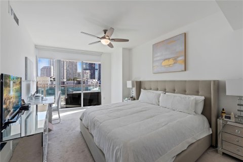 Condominio en venta en Miami, Florida, 3 dormitorios, 128.67 m2 № 1983379 - foto 10