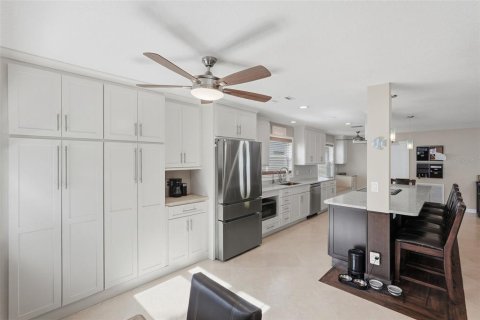 Villa ou maison à vendre à Seminole, Floride: 3 chambres, 163.51 m2 № 2399467 - photo 13