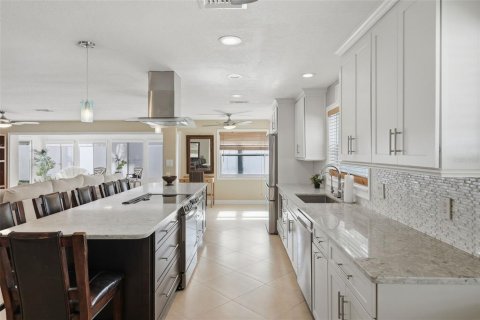 Villa ou maison à vendre à Seminole, Floride: 3 chambres, 163.51 m2 № 2399467 - photo 12