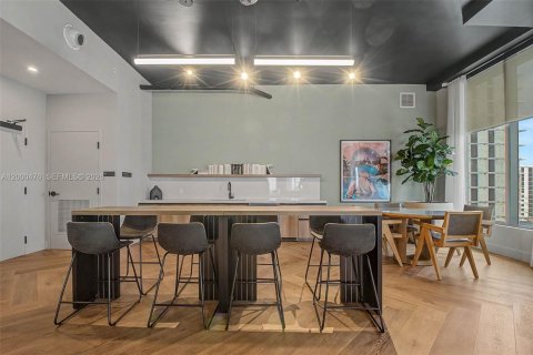 Copropriété à vendre à Miami, Floride: 2 chambres № 2065301 - photo 23