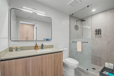 Copropriété à vendre à Miami, Floride: 2 chambres № 2065301 - photo 18