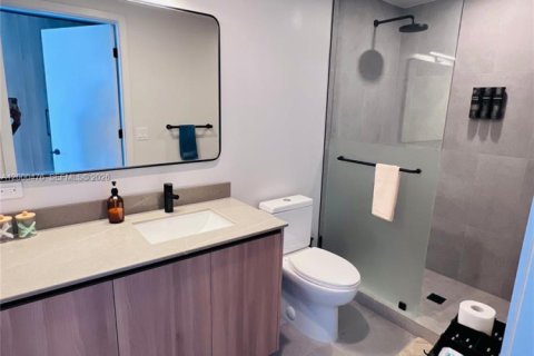 Copropriété à vendre à Miami, Floride: 2 chambres № 2065301 - photo 9
