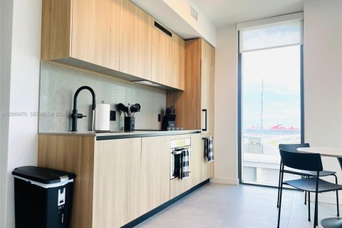 Condo à Miami, Floride, 2 chambres  № 2065301