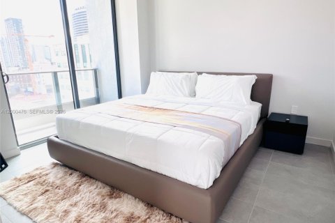 Copropriété à vendre à Miami, Floride: 2 chambres № 2065301 - photo 7