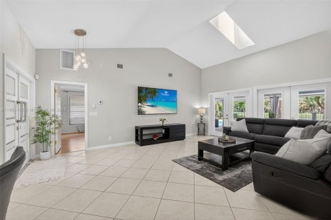 House in Palm Beach Gardens, Florida 4 bedrooms, 224.17 sq.m. № 2016193 - photo 22