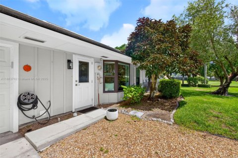 House in Palm Beach Gardens, Florida 4 bedrooms, 224.17 sq.m. № 2016193 - photo 9