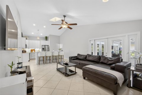 House in Palm Beach Gardens, Florida 4 bedrooms, 224.17 sq.m. № 2016193 - photo 26