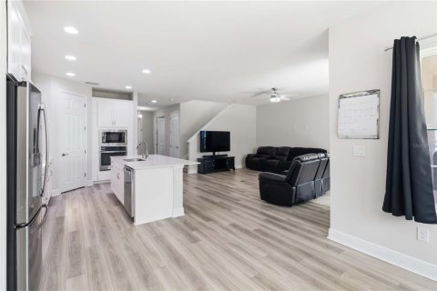 House in Fish Hawk, Florida 5 bedrooms, 314.47 sq.m. № 2109477 - photo 11