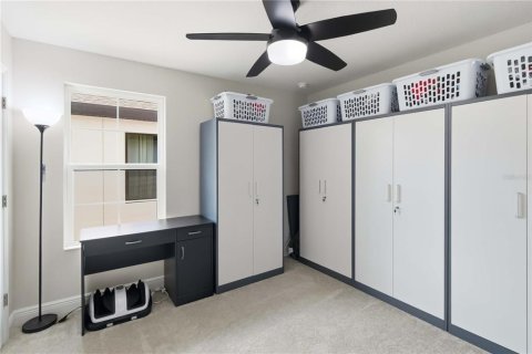 House in Fish Hawk, Florida 5 bedrooms, 314.47 sq.m. № 2109477 - photo 26