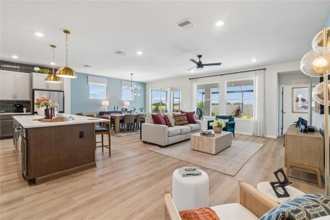 Villa ou maison à vendre à Plant City, Floride: 4 chambres, 244.8 m2 № 2430572 - photo 8